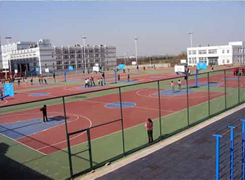 武汉公交职业技术学院运动场工程